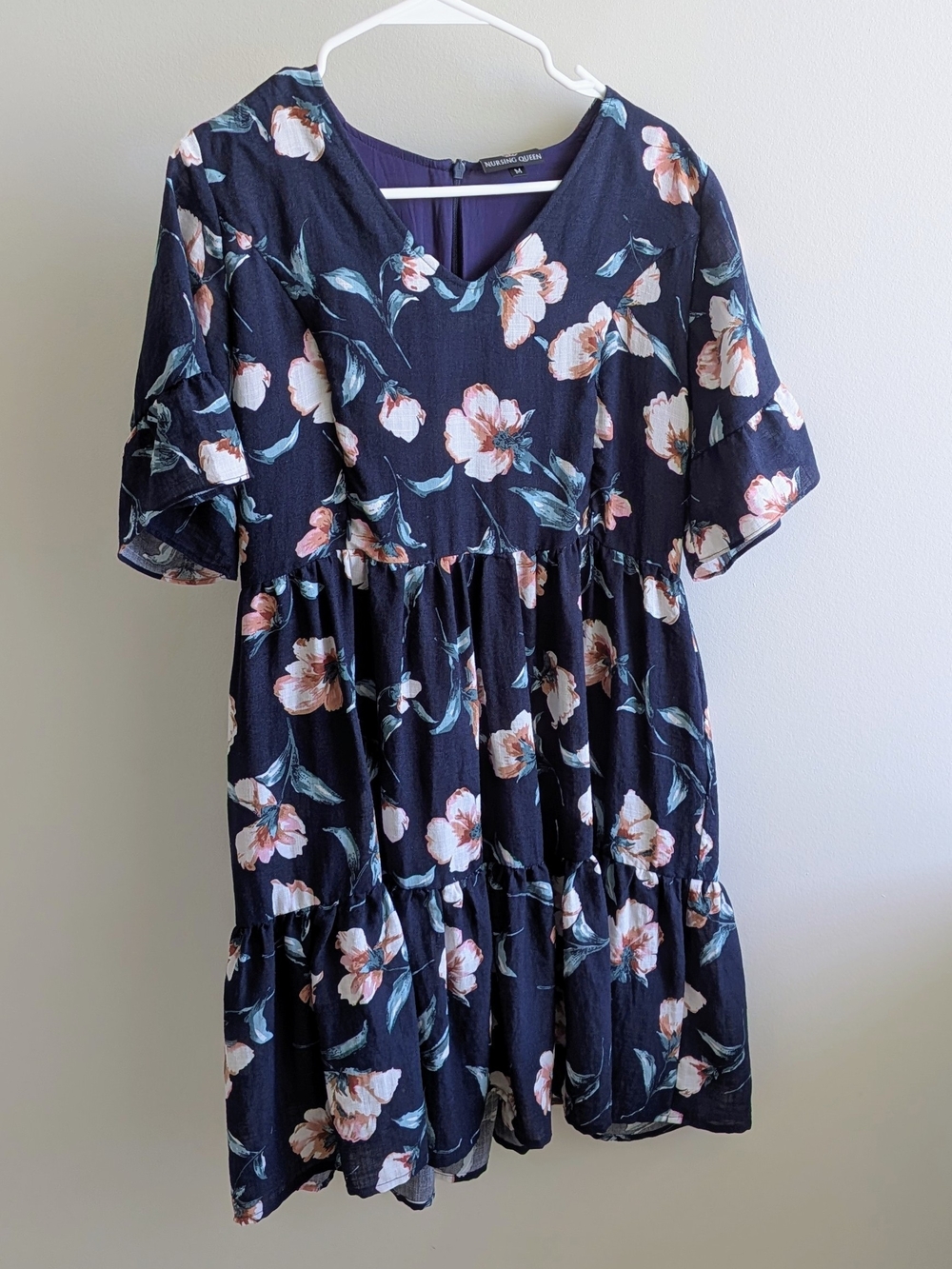 Nursing Queen Breastfeeding Dress Size MEDIUM